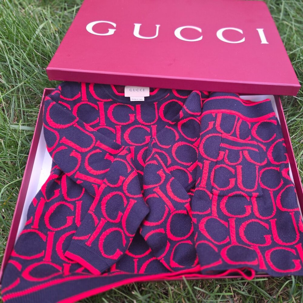 Two piece wool Gucci sweater/ shirt. Gucci sneakers.